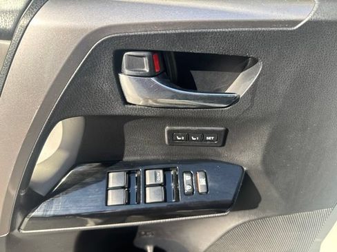 Used 2017 Toyota RAV4 Limited w/ Advanced Technology Package AWD/4WD image 10