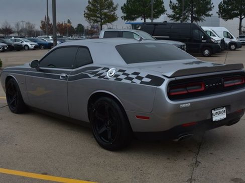 Used 2018 Dodge Challenger R/T Plus image 7