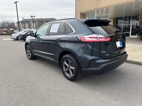 Used 2022 Ford Edge SEL w/ Sport Appearance Package image 2