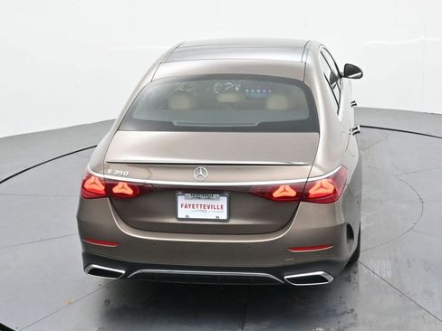 Used 2025 Mercedes-Benz E 350 Sedan image 23