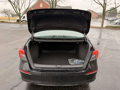 Used 2024 Honda Civic Touring image 13