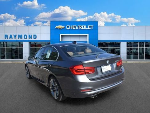 Used 2016 BMW 328i Sedan RWD image 5