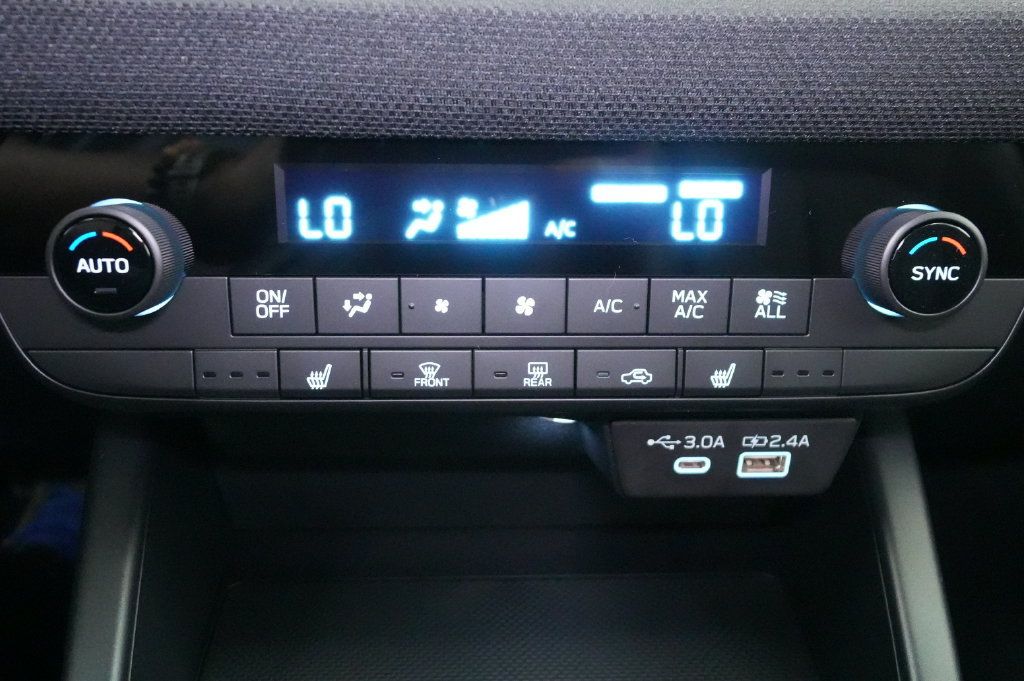 Used 2026 Subaru Outback Premium AWD/4WD image 31