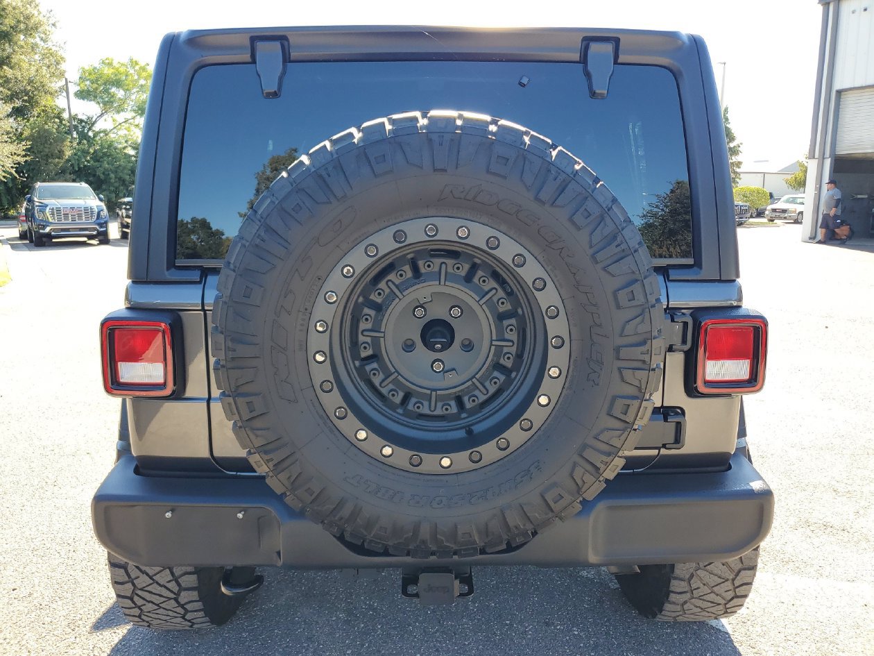 Used 2022 Jeep Wrangler Unlimited Sport AWD/4WD image 8