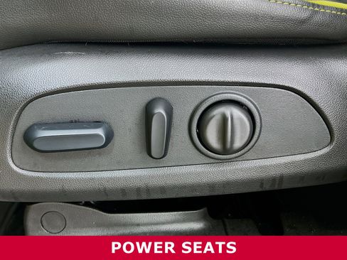 Certified 2024 Chevrolet TrailBlazer ACTIV w/ Convenience Package image 4