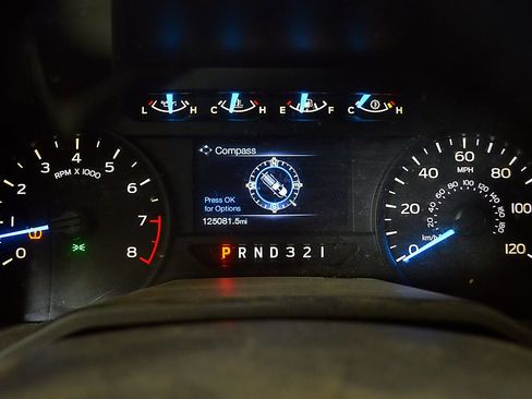 Used 2015 Ford F150 XL w/ Equipment Group 101A Mid RWD image 16