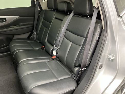 Used 2020 Nissan Murano SL w/ Moonroof Package image 12