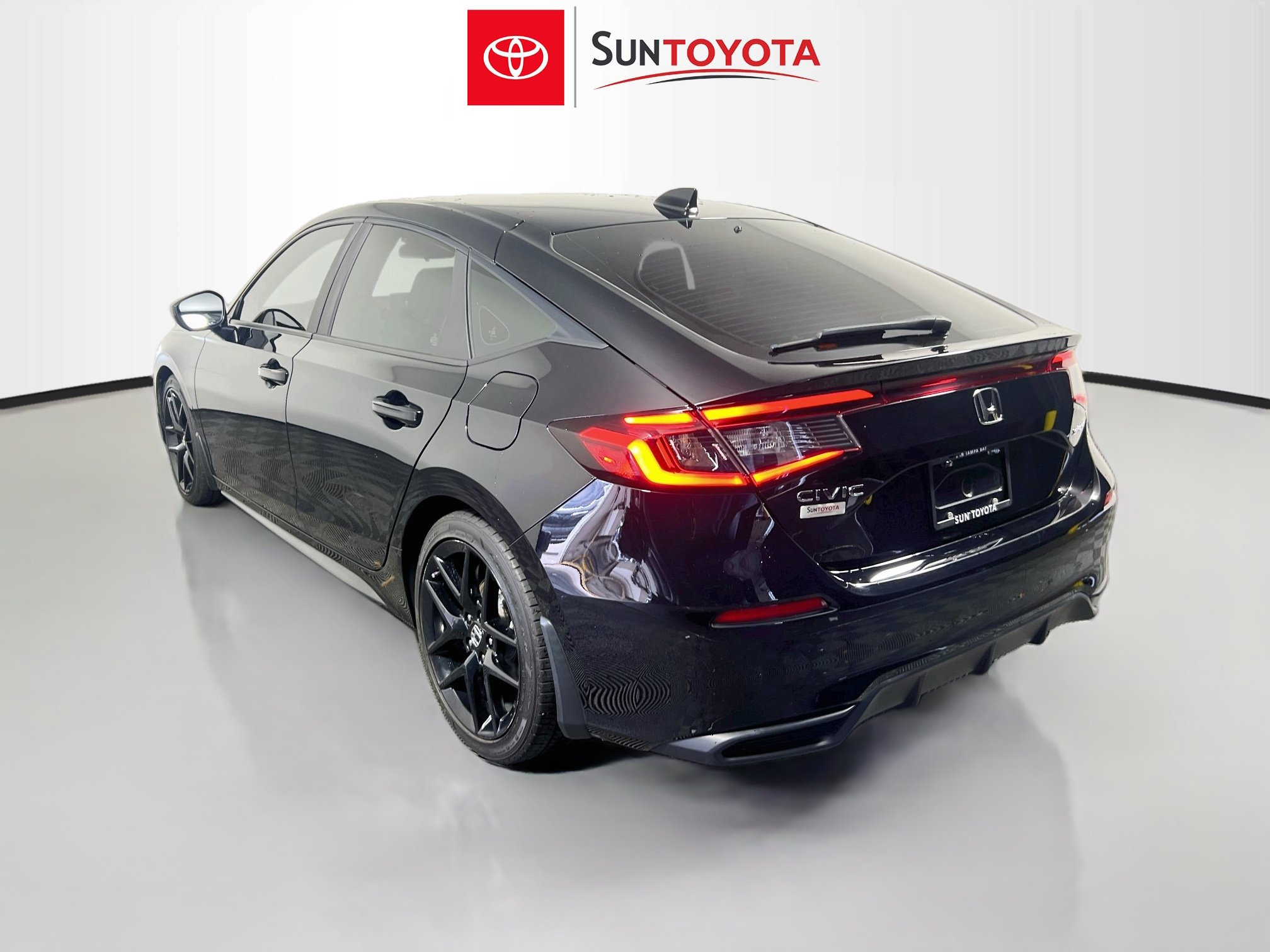 Used 2024 Honda Civic Sport image 6