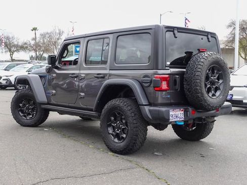Used 2023 Jeep Wrangler Unlimited Rubicon 4xe image 9