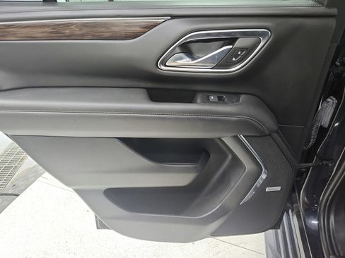 Used 2023 Chevrolet Tahoe LT RWD image 40