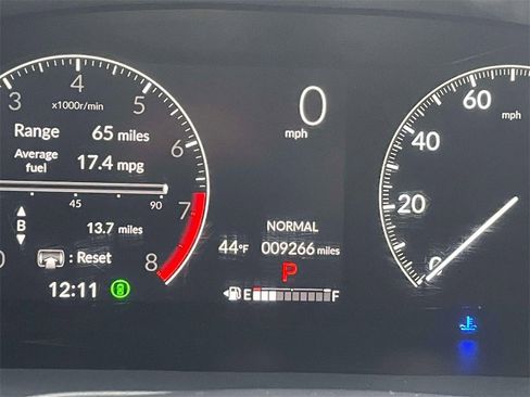 Certified 2025 Honda HR-V Sport image 24