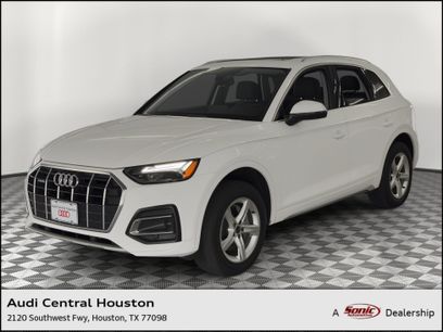 Used 2024 Audi Q5 2.0T Premium w/ Convenience Package