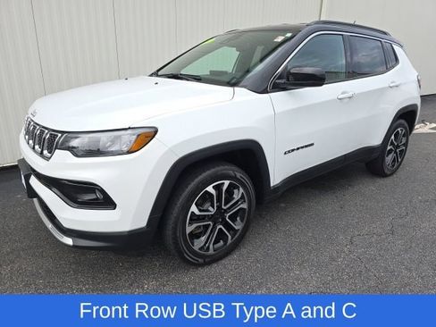 Used 2024 Jeep Compass Limited AWD/4WD image 3
