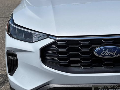 Used 2025 Ford Escape ST-Line FWD image 45