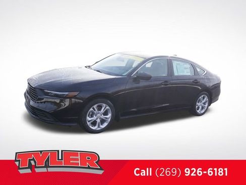 New 2026 Honda Accord LX image 3
