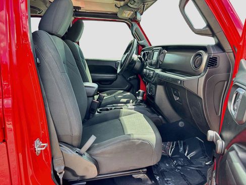 Used 2020 Jeep Wrangler Unlimited Sport AWD/4WD image 26