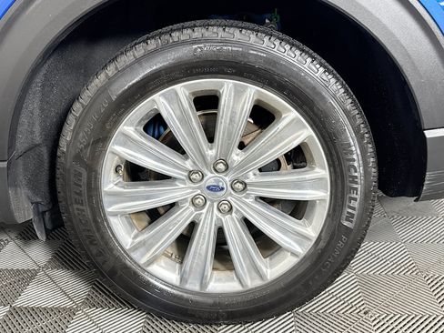 Used 2021 Ford Explorer Limited w/ Hybrid Equipment Group 310A RWD image 35