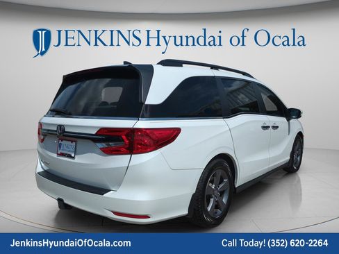 Used 2022 Honda Odyssey EX image 3