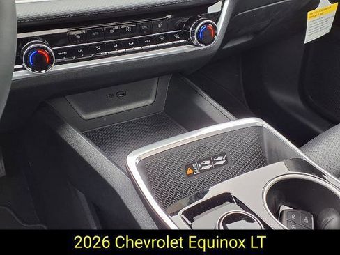 New 2026 Chevrolet Equinox LT w/ Convenience Package II FWD image 12