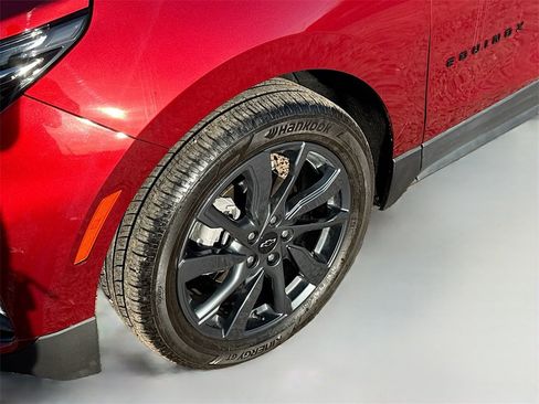 Used 2024 Chevrolet Equinox RS w/ LPO, Floor Liner Package image 30