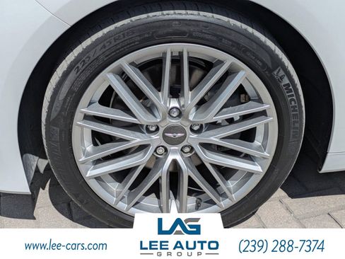 Used 2021 Genesis G70 2.0T RWD image 9