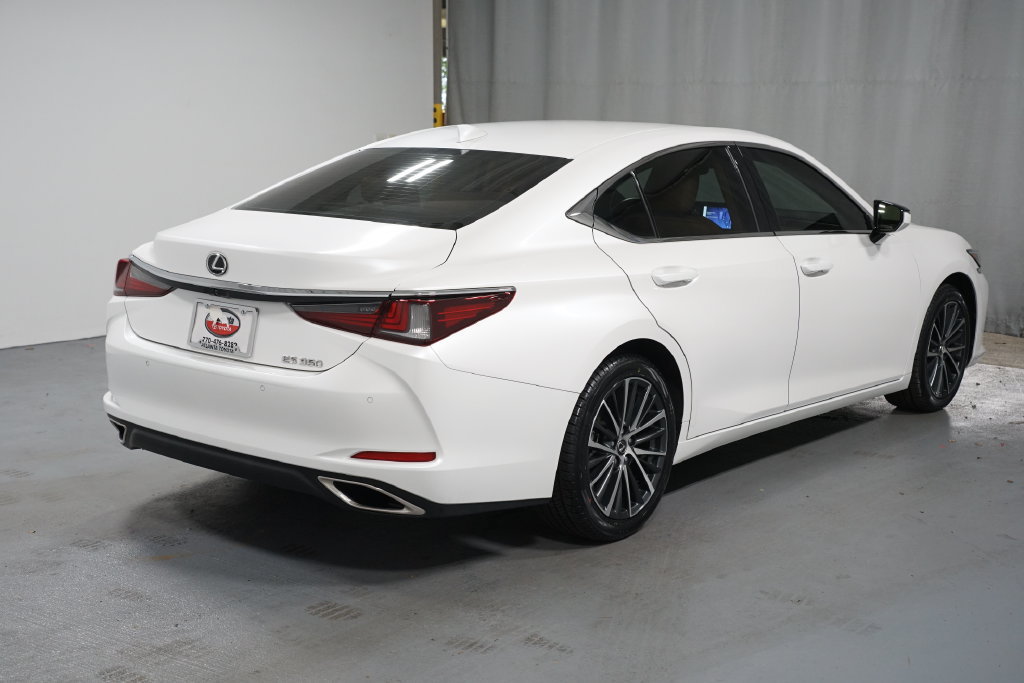 Used 2024 Lexus ES 350 w/ Premium Package FWD image 8