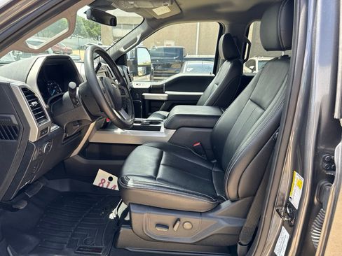 Used 2021 Ford F250 Lariat AWD/4WD image 12
