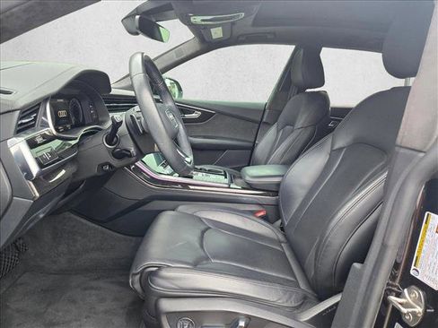 Used 2019 Audi Q8 Prestige image 15