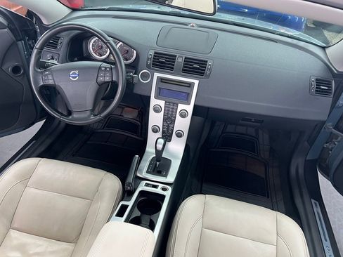 Used 2013 Volvo C70 T5 image 34