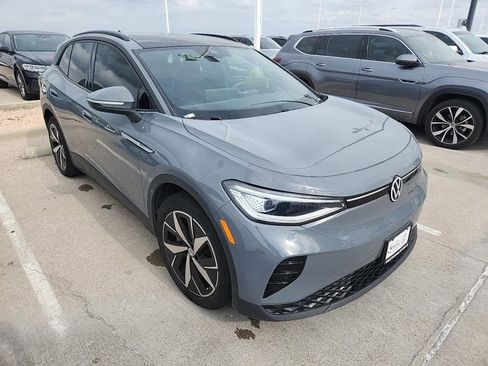 Used 2023 Volkswagen ID.4 Pro S image 1