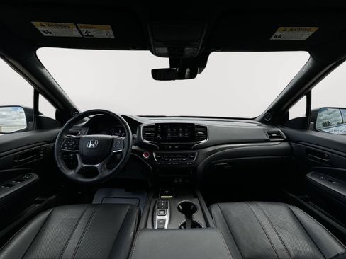Certified 2024 Honda Passport TrailSport image 27