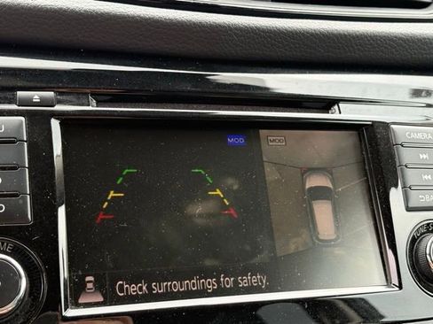 Used 2020 Nissan Rogue SL w/ Premium Package AWD/4WD image 17