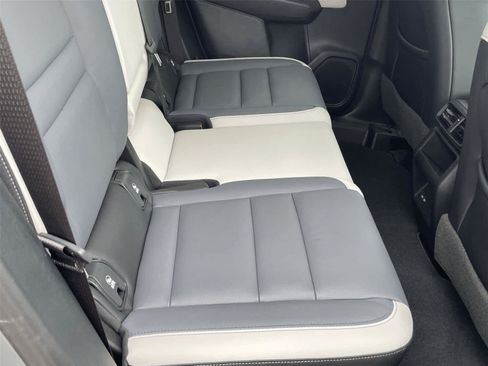 Used 2025 Honda Prologue Touring image 16