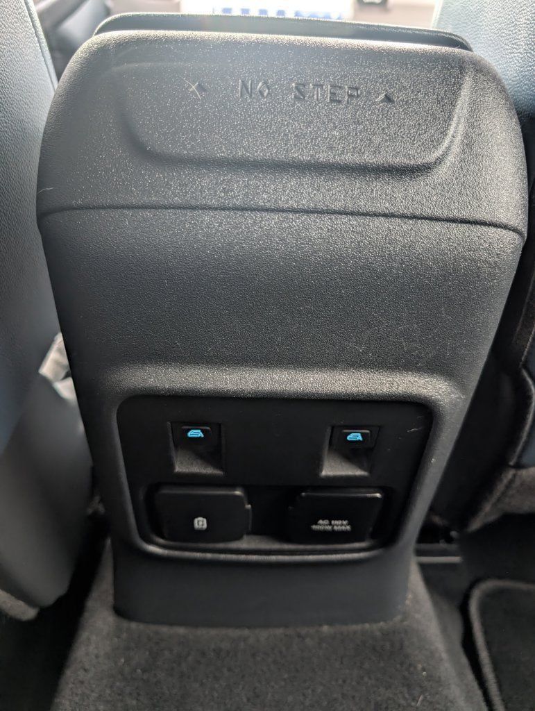 Used 2023 Ford Bronco Outer Banks AWD/4WD image 24