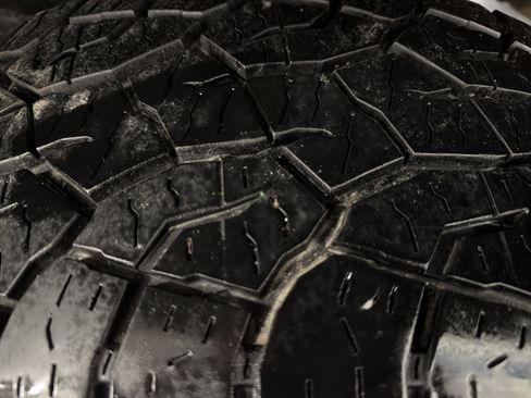 Used 2015 GMC Sierra 3500 Denali w/ Duramax Plus Package image 23