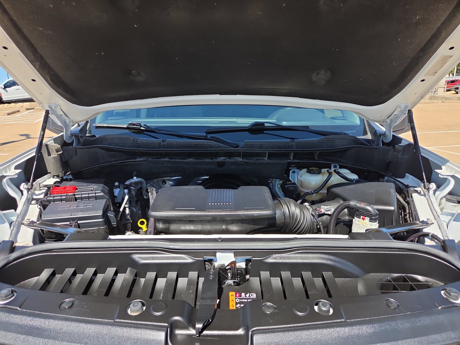 Used 2024 Chevrolet Silverado 1500 LT Trail Boss w/ Convenience Package II AWD/4WD image 29