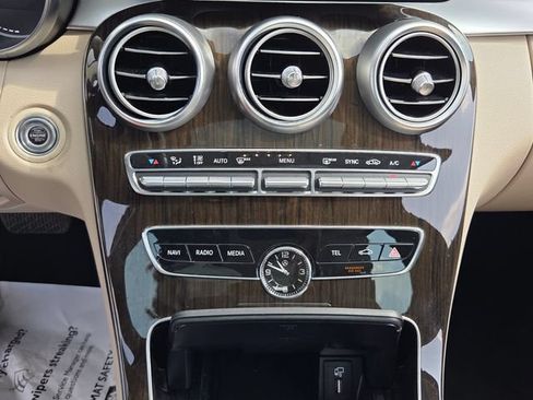 Used 2019 Mercedes-Benz C 300 Sedan image 19