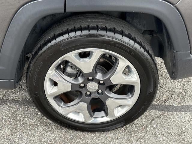Used 2018 Jeep Compass Limited AWD/4WD image 27