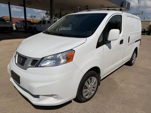 Used 2021 Nissan NV200 SV image 1