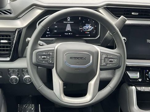 New 2026 GMC Sierra 2500 Denali w/ Denali Reserve Package image 12