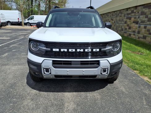 New 2026 Ford Bronco Sport Badlands AWD/4WD image 3