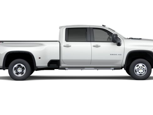 New 2026 Chevrolet Silverado 3500 LT AWD/4WD image 3