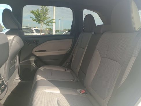 New 2026 Subaru Forester Premium AWD/4WD image 17