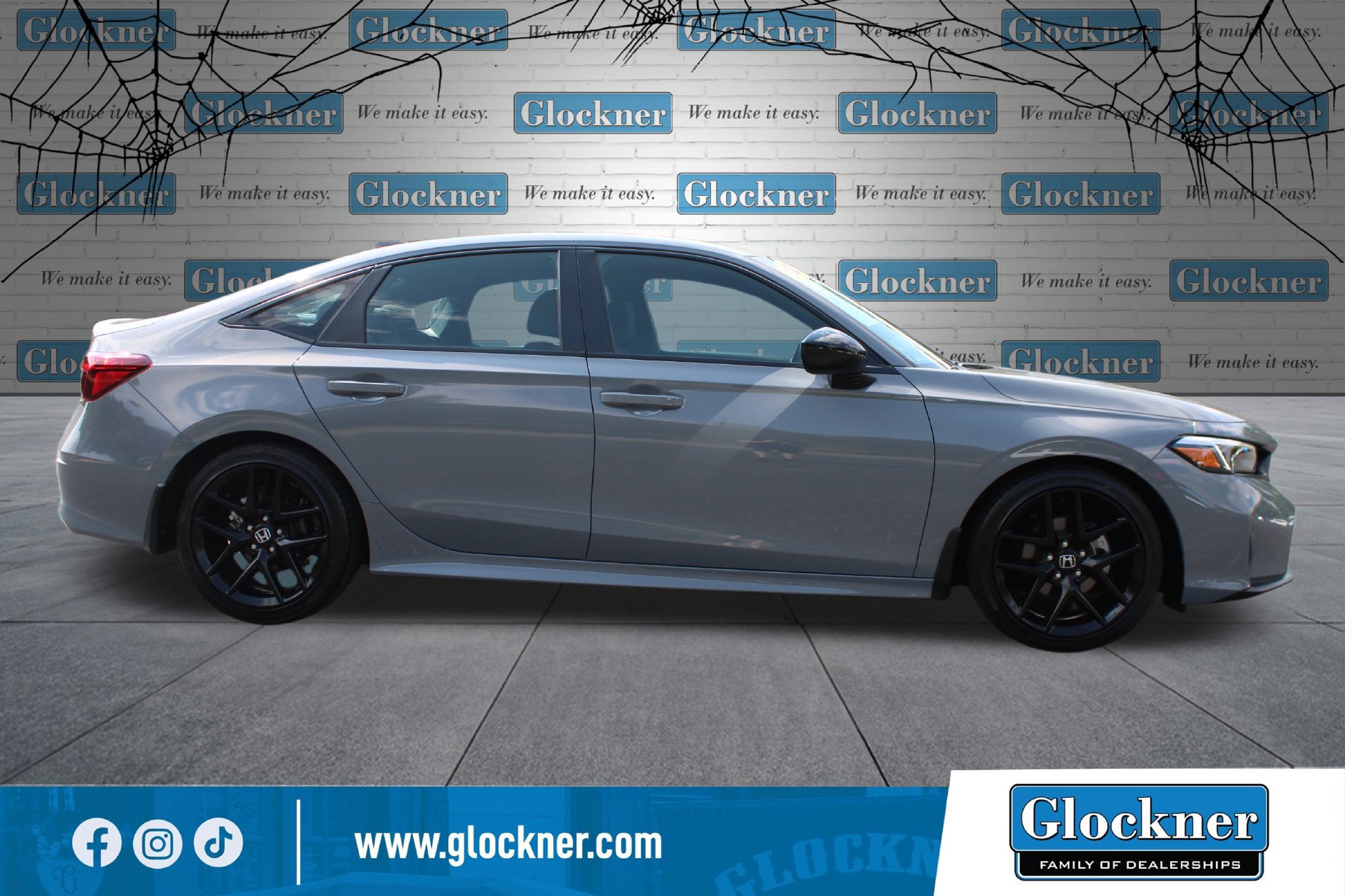 Used 2025 Honda Civic Sport image 4