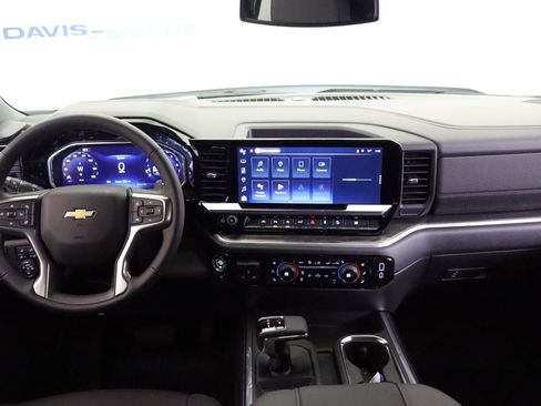 New 2026 Chevrolet Silverado 1500 LTZ AWD/4WD image 16