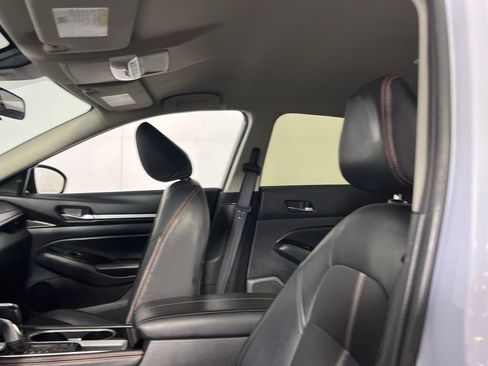 Used 2025 Nissan Altima 2.5 SR image 23