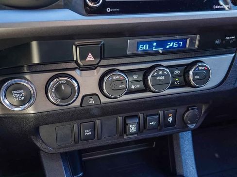 Used 2023 Toyota Tacoma TRD Off-Road image 21