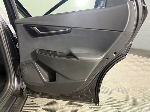 Used 2025 Kia EV6 Light RWD image 29