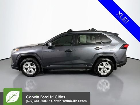Used 2021 Toyota RAV4 XLE w/ Convenience Package AWD/4WD image 6