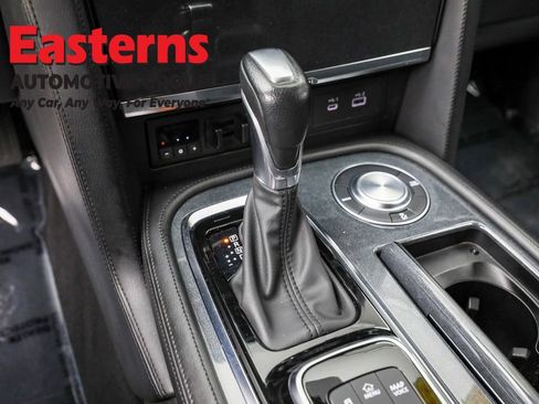 Used 2024 Nissan Armada SV image 13